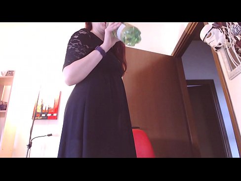 ❤️ A na-amanye ohu na-edo onwe ya n'okpuru nke hụrụ panties ruru unyi na nke na-atọ ụtọ ịme onwe ya mgbe ọ lechara vidiyo a! ❤️ na porn% ig.porno-filmy.ru%